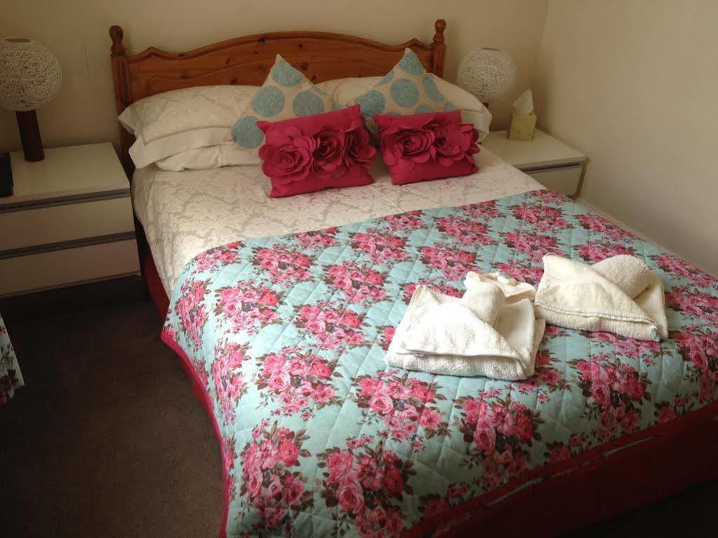 Bed and Breakfast The Grove Whitby Exterior foto