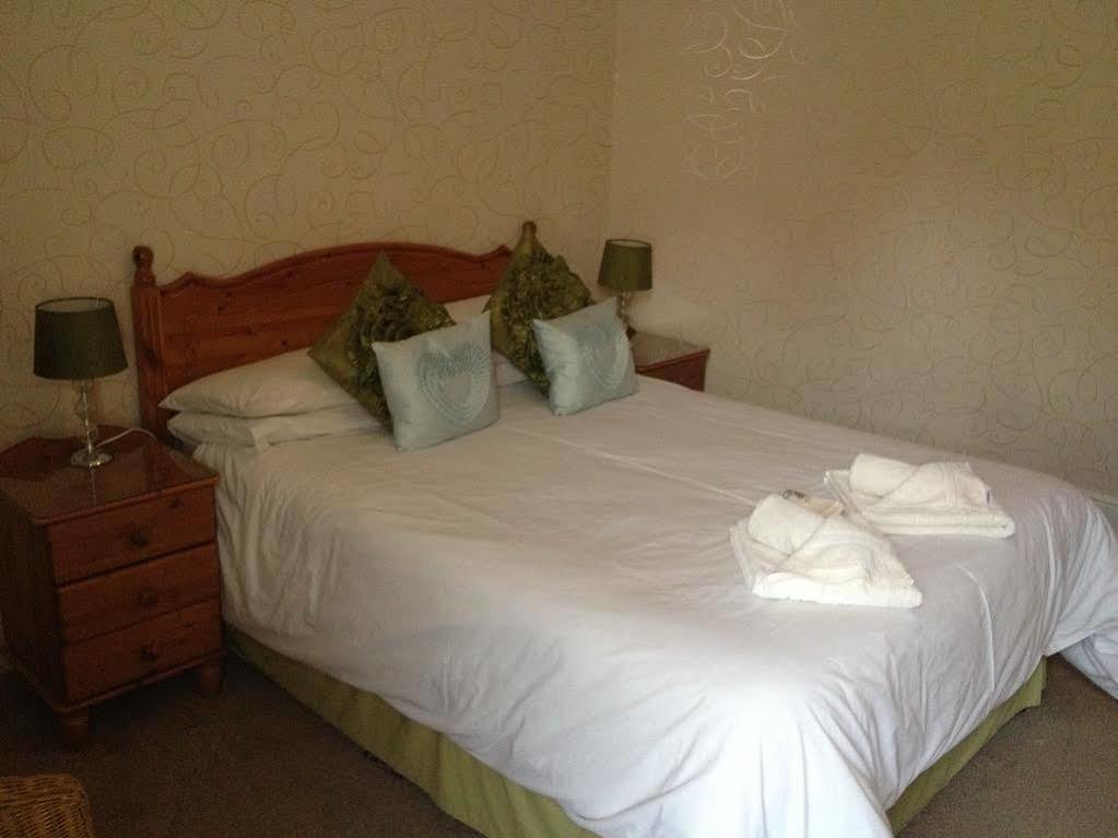 Bed and Breakfast The Grove Whitby Exterior foto