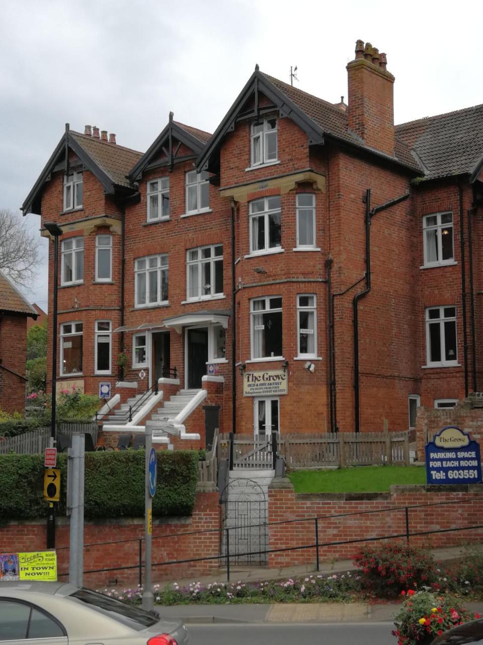 Bed and Breakfast The Grove Whitby Exterior foto